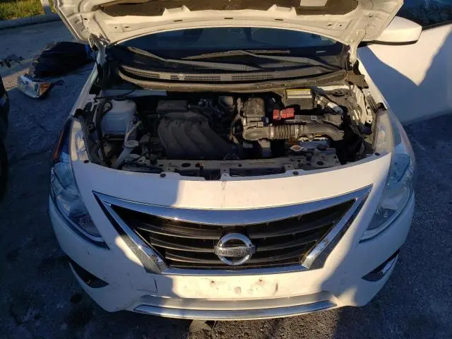 2015 NISSAN VERSA S  