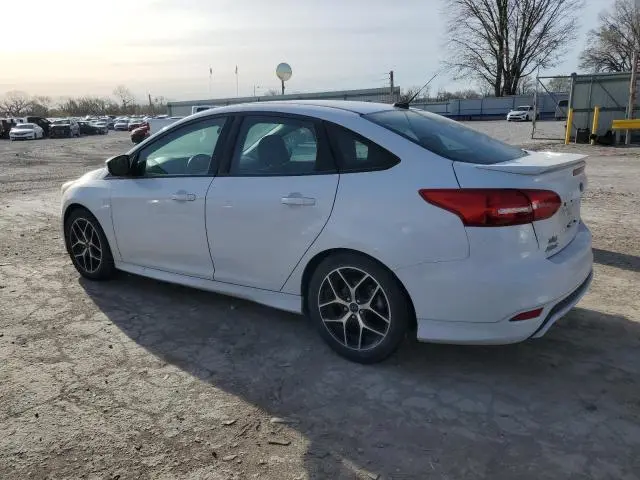 2015 FORD FOCUS SE  