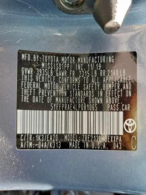 2020 TOYOTA COROLLA XLE  