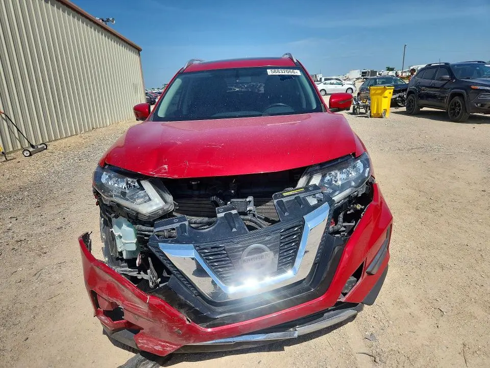 2017 NISSAN ROGUE SV  