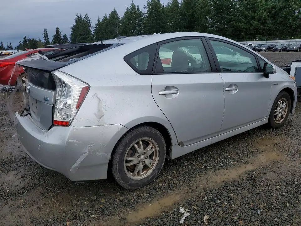 2010 TOYOTA PRIUS   