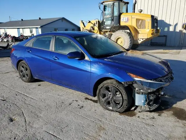 2022 HYUNDAI ELANTRA SEL  