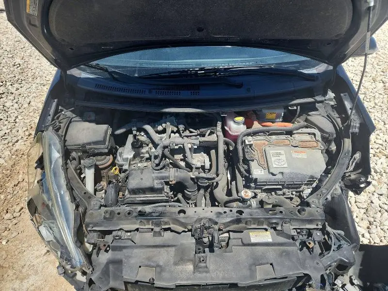 2016 TOYOTA PRIUS C TWO  