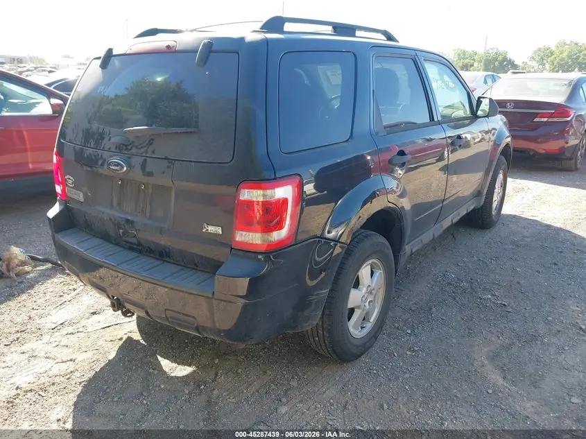 2012 FORD ESCAPE XLT