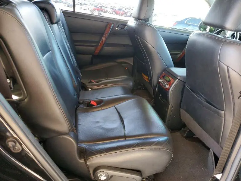 2013 TOYOTA HIGHLANDER LIMITED  