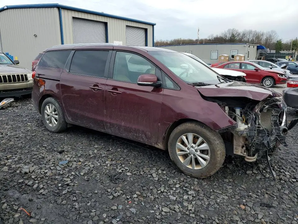 2018 KIA SEDONA LX  