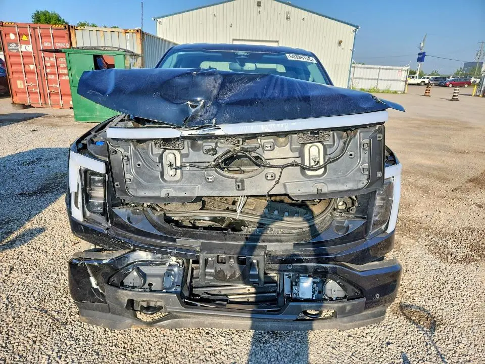2025 FORD F150 LIGHTNING XLT  