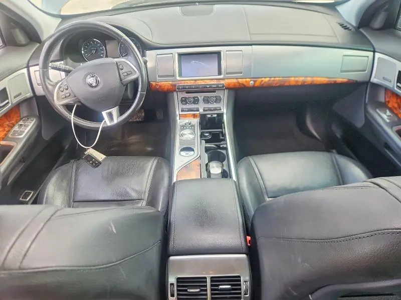 2015 JAGUAR XF 2.0T PREMIUM  