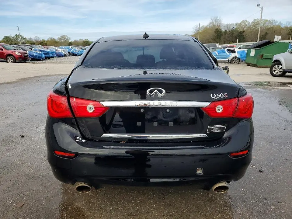 2015 INFINITI Q50 SPORT  
