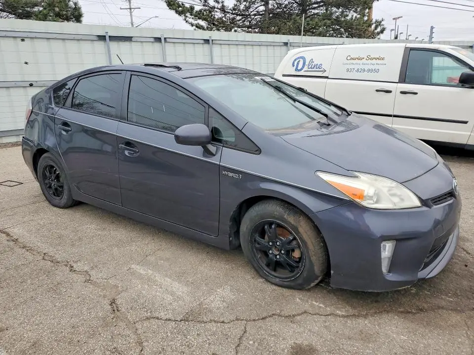 2013 TOYOTA PRIUS THREE  
