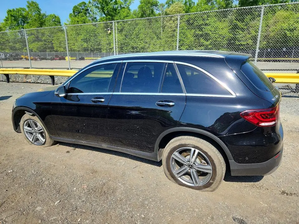2021 MERCEDES-BENZ GLC 300 4MATIC  