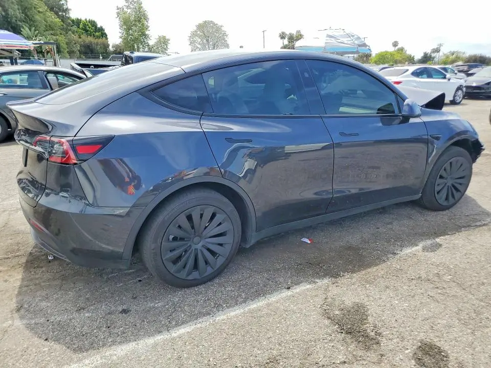 2024 TESLA MODEL Y   