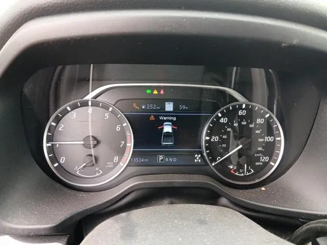 2022 NISSAN TITAN SV  