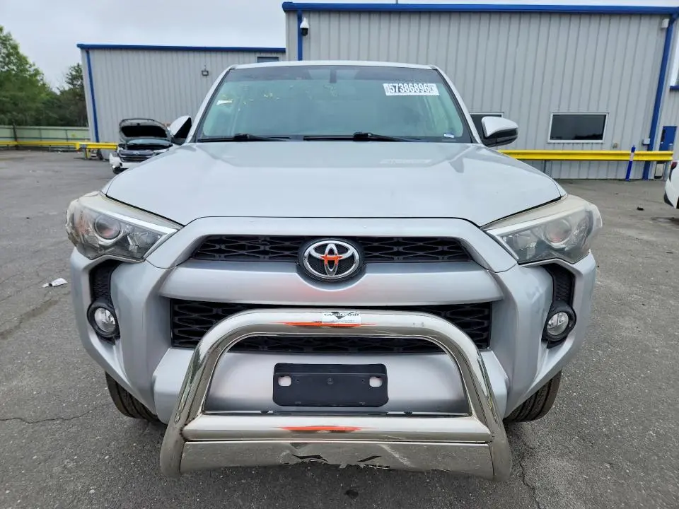 2015 TOYOTA 4RUNNER SR5  