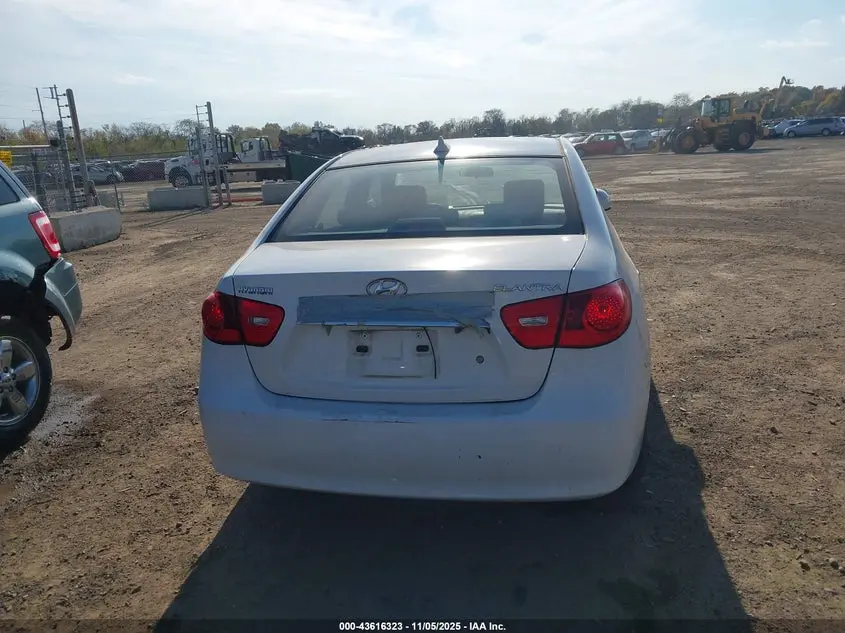 2010 HYUNDAI ELANTRA GLS