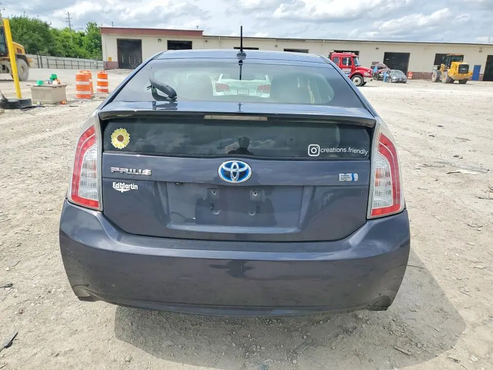 2012 TOYOTA PRIUS THREE  