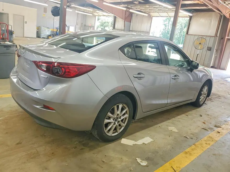 2015 MAZDA 3 TOURING  