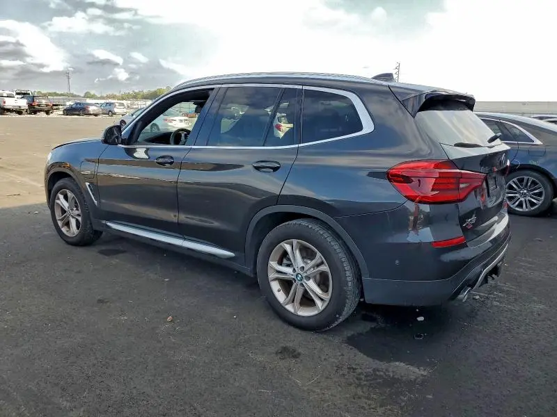 2021 BMW X3 XDRIVE30E  