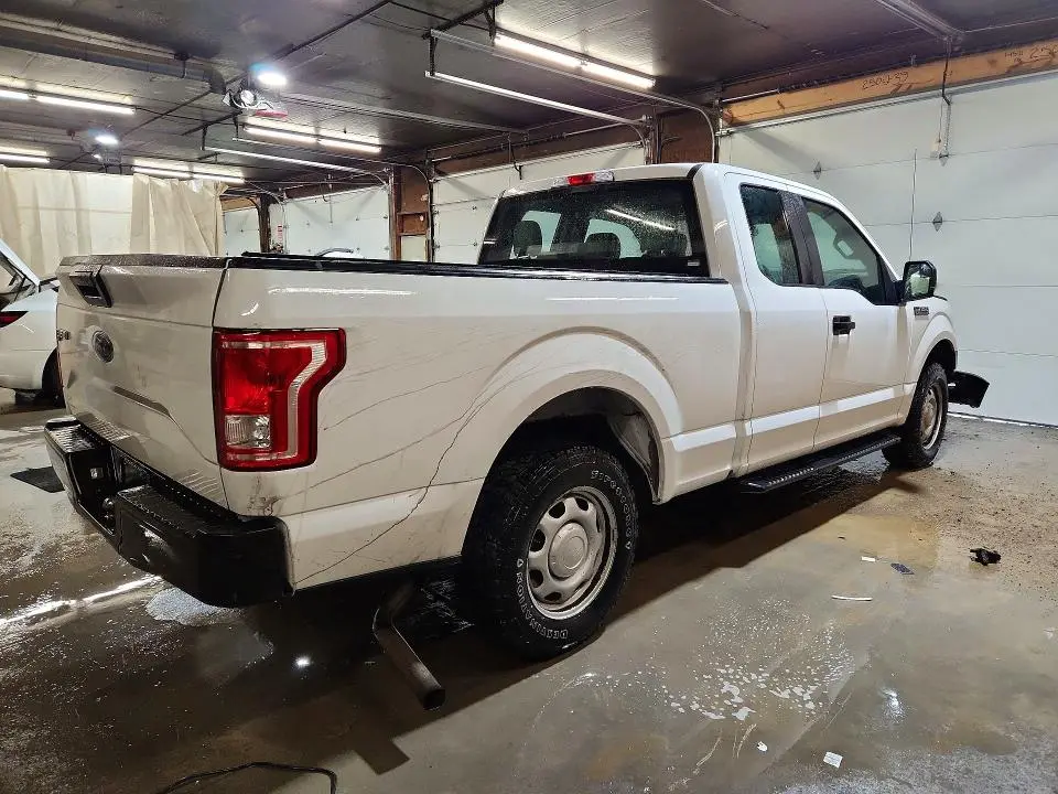 2017 FORD F150 SUPER CAB  