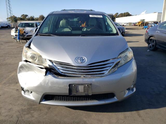 2011 TOYOTA SIENNA XLE