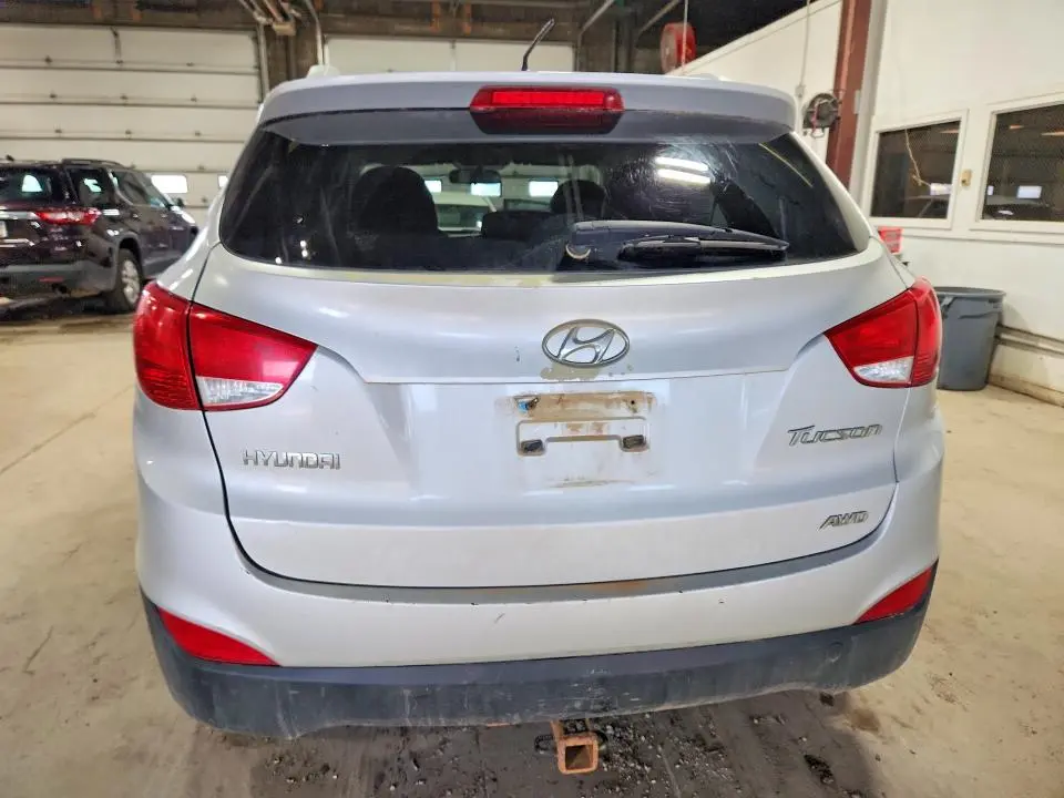 2013 HYUNDAI TUCSON GLS  