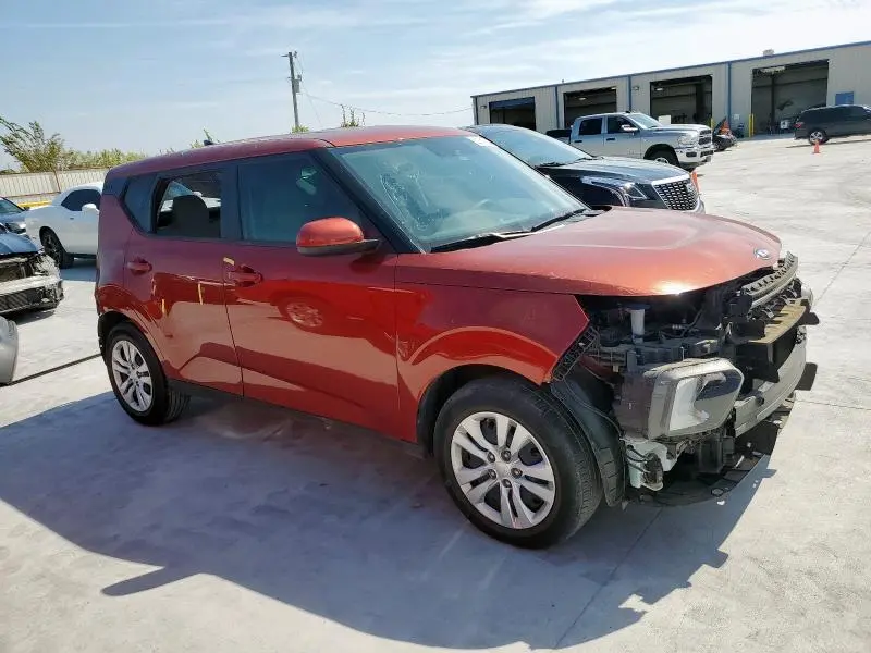 2021 KIA SOUL LX  