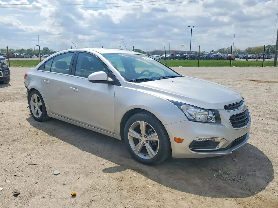 2015 CHEVROLET CRUZE LT  