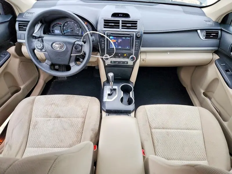 2013 TOYOTA CAMRY LE  