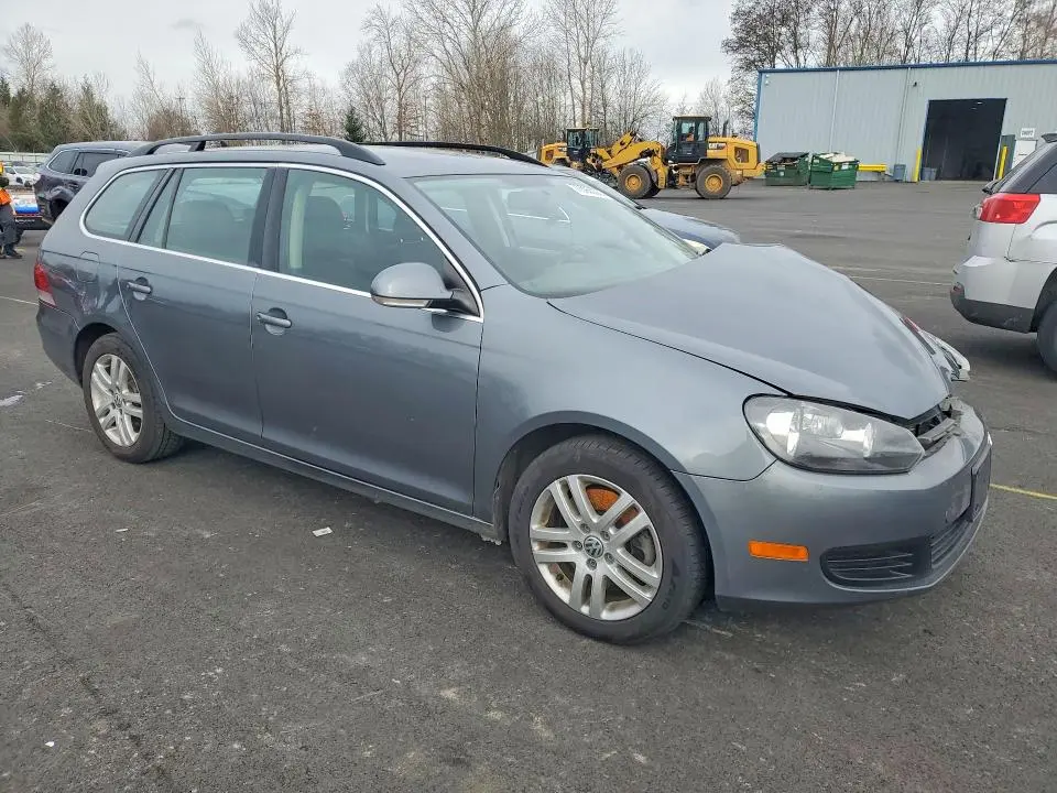 2013 VOLKSWAGEN JETTA TDI  
