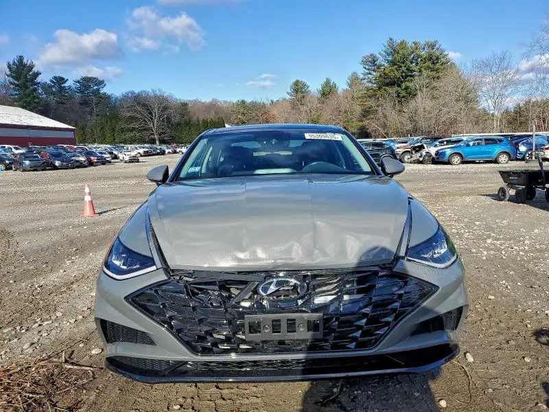 2022 HYUNDAI SONATA SEL  