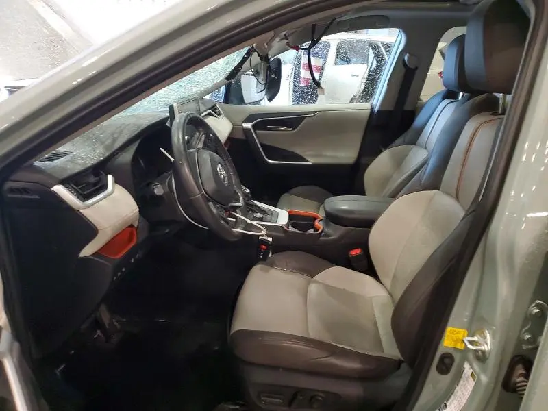 2019 TOYOTA RAV4 ADVENTURE  