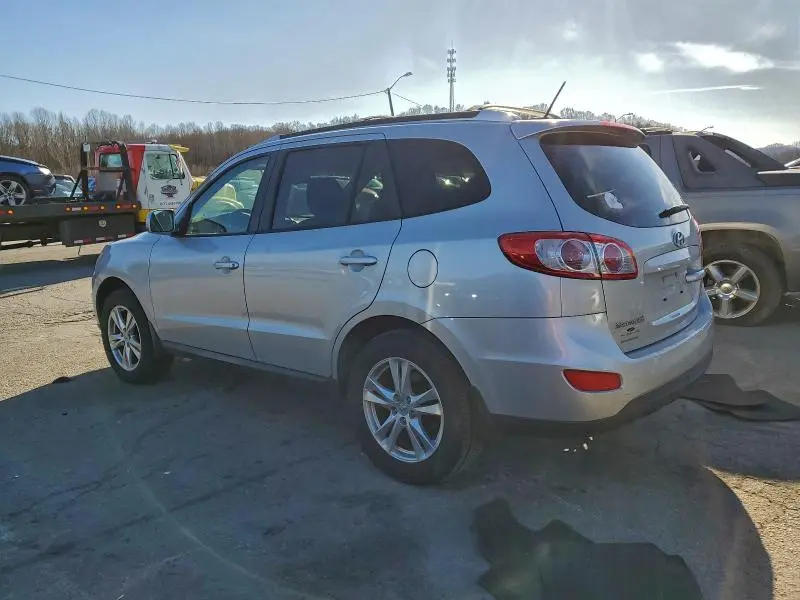 2012 HYUNDAI SANTA FE SE  