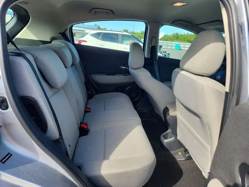 2019 HONDA HR-V LX  