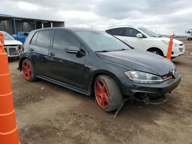 2021 VOLKSWAGEN GTI S  