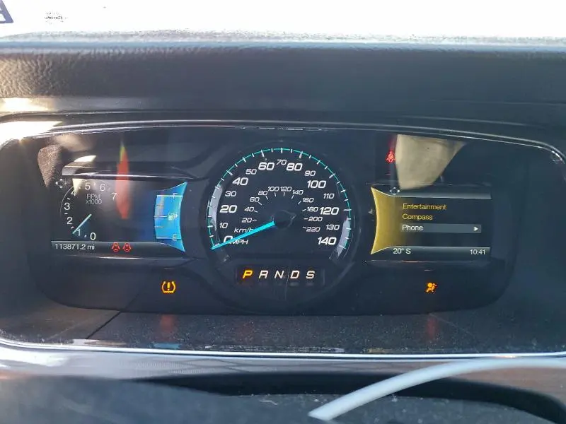 2015 FORD TAURUS SEL  