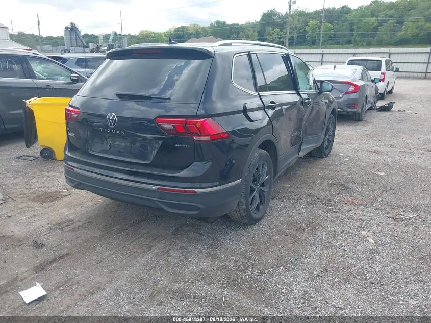 2022 VOLKSWAGEN TIGUAN 2.0T SE