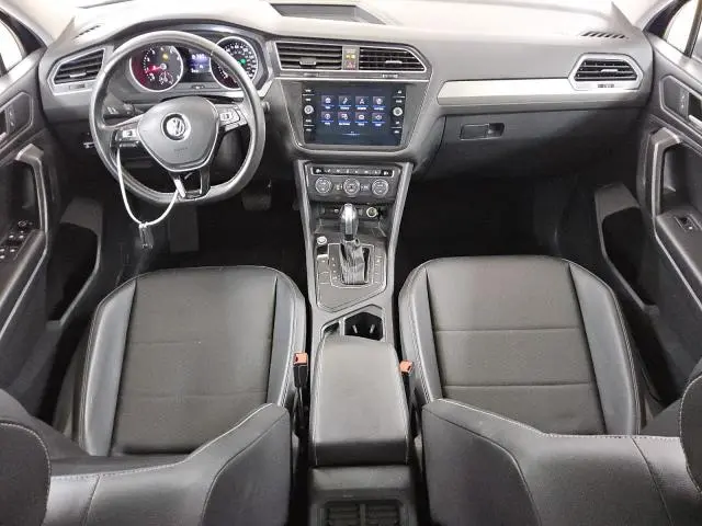2021 VOLKSWAGEN TIGUAN SE  