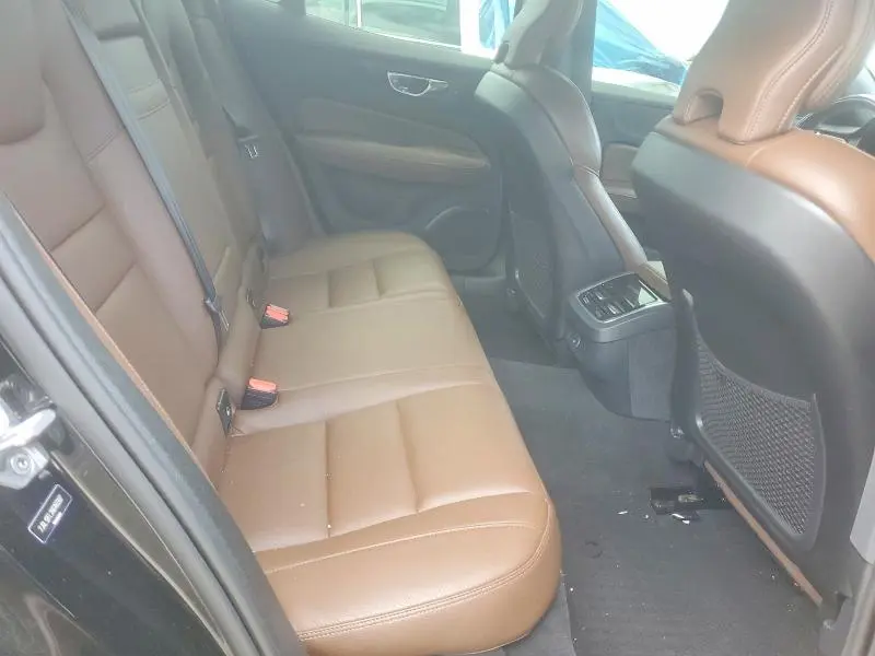 2022 VOLVO S60 B5 INSCRIPTION  