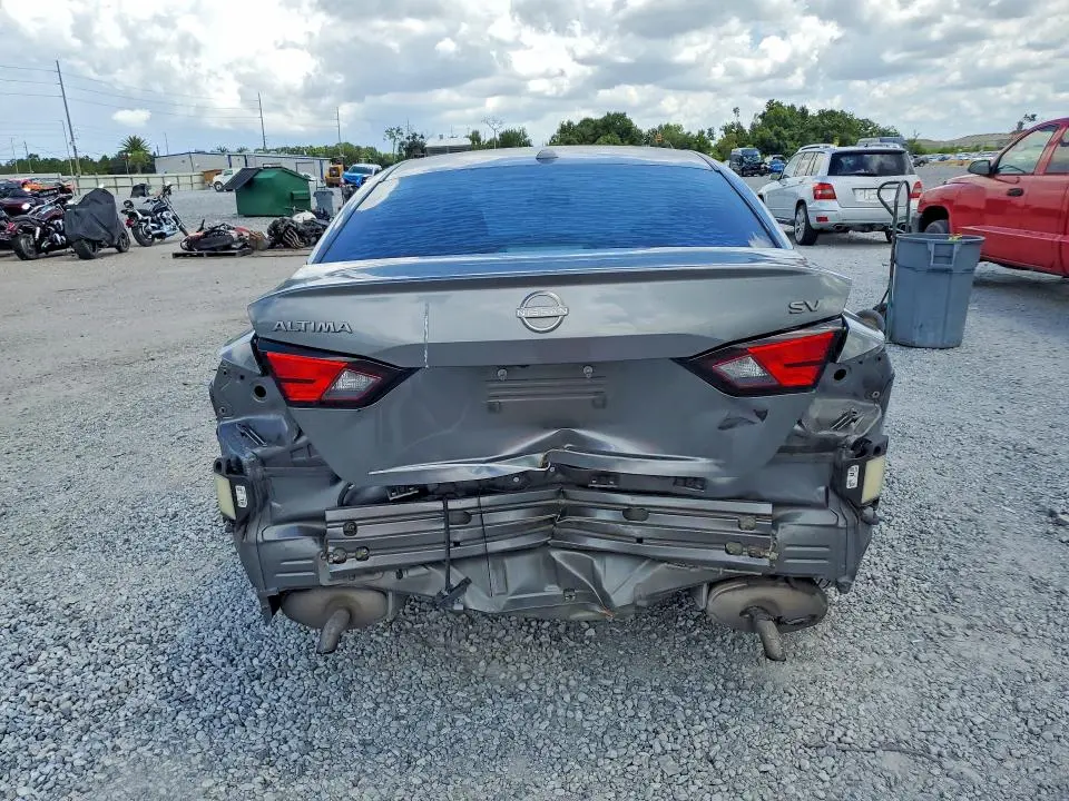 2023 NISSAN ALTIMA SV  