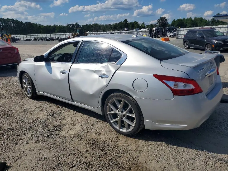 2011 NISSAN MAXIMA 3.5 S  