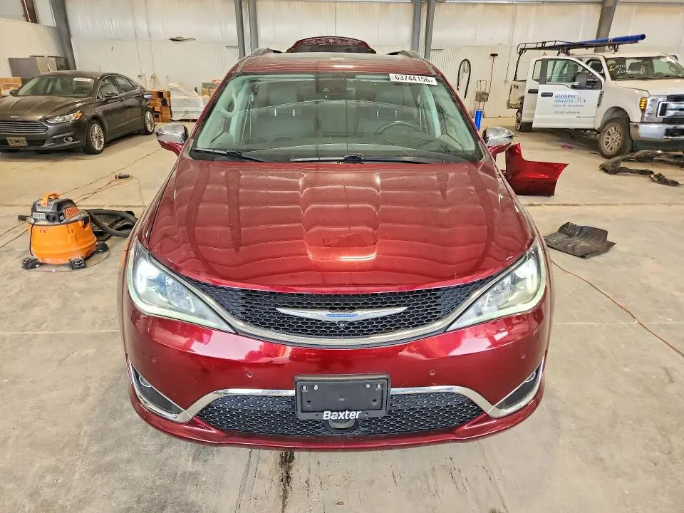 2018 CHRYSLER PACIFICA LIMITED  