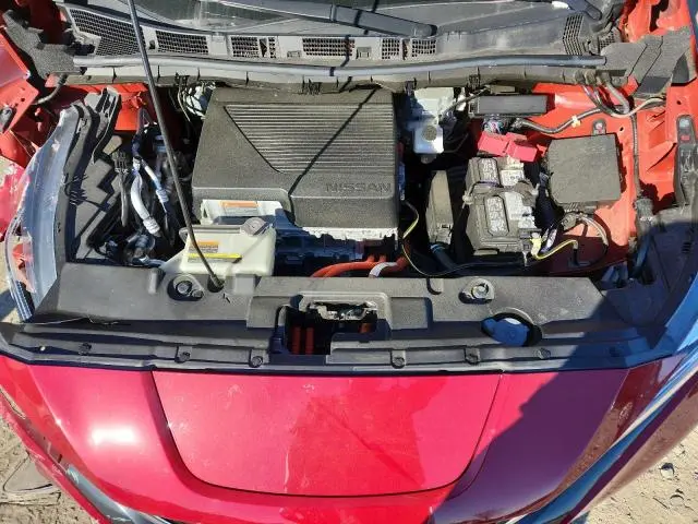 2022 NISSAN LEAF SV PLUS  