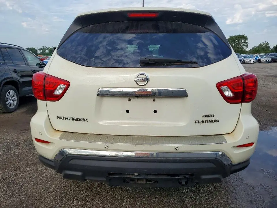 2017 NISSAN PATHFINDER PLATINUM  