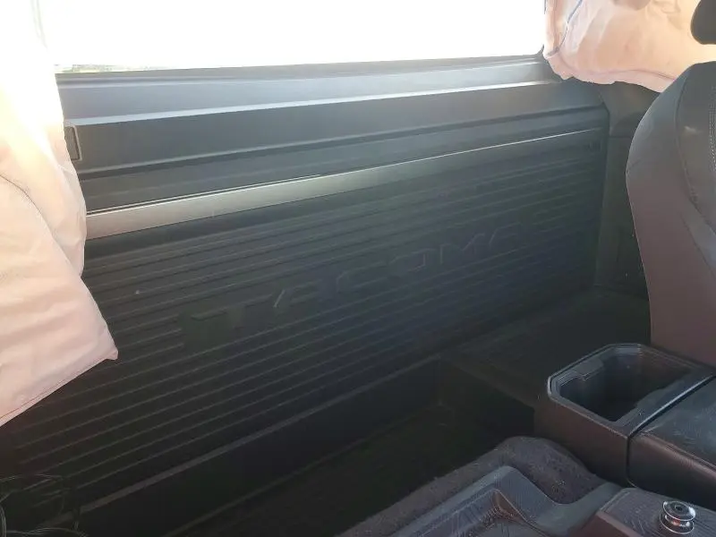 2024 TOYOTA TACOMA XTRACAB  