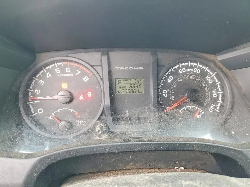 2017 TOYOTA TACOMA SR  