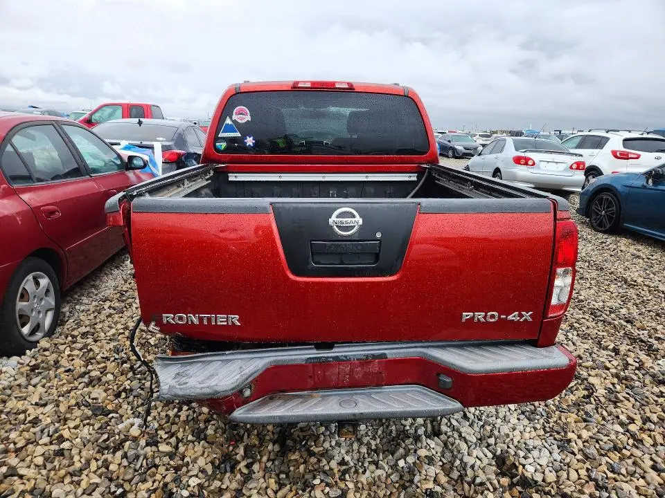 2012 NISSAN FRONTIER S  