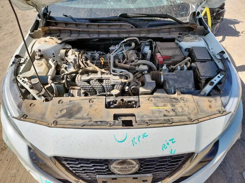 2021 NISSAN ALTIMA SR  