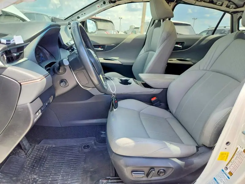 2021 TOYOTA VENZA LIMITED  