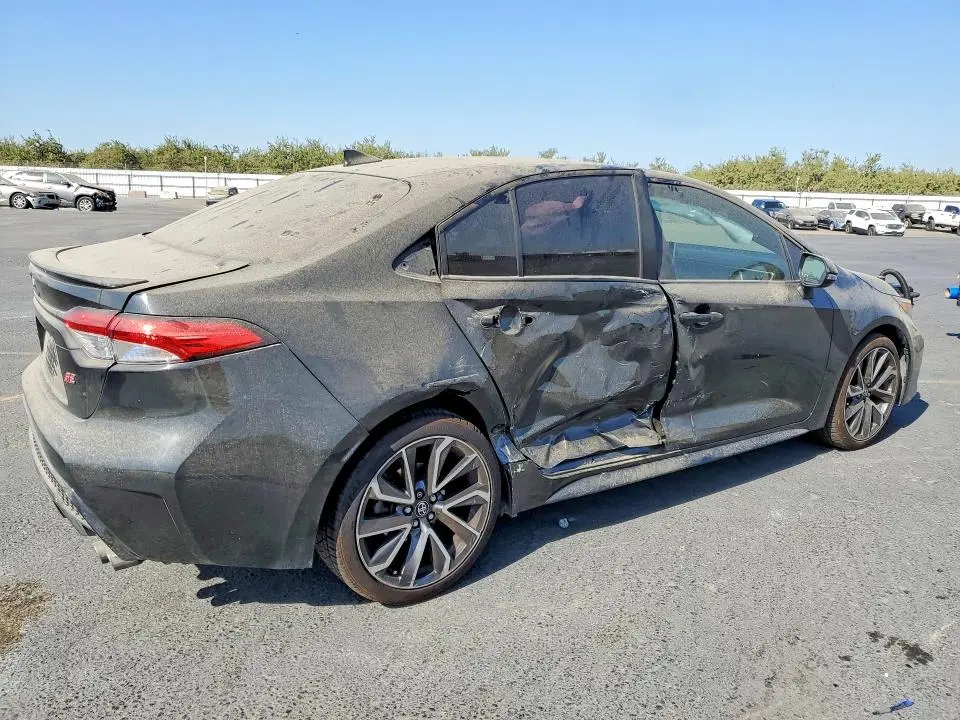 2021 TOYOTA COROLLA SE  