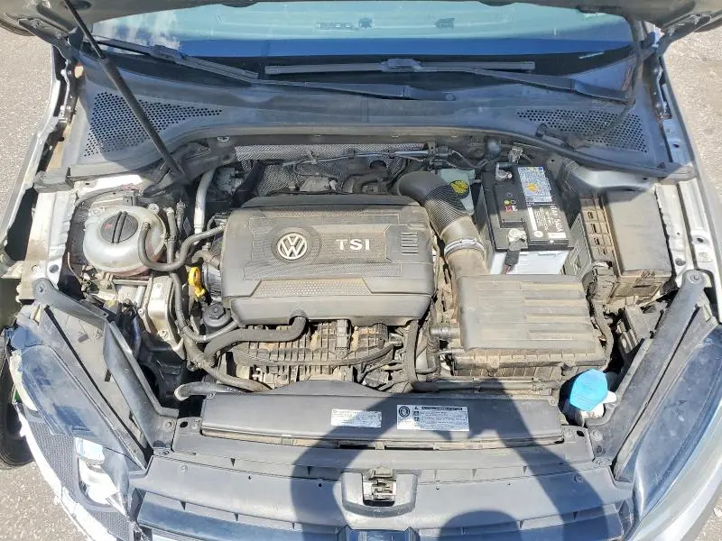 2016 VOLKSWAGEN GOLF S/SE  